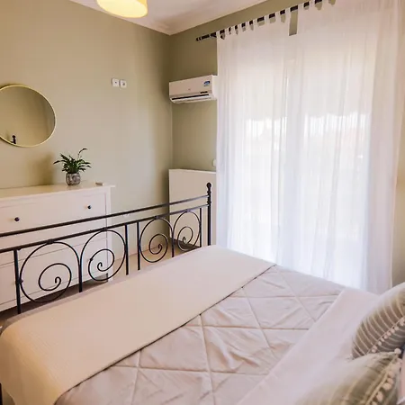 Mareva's House * Vromerí