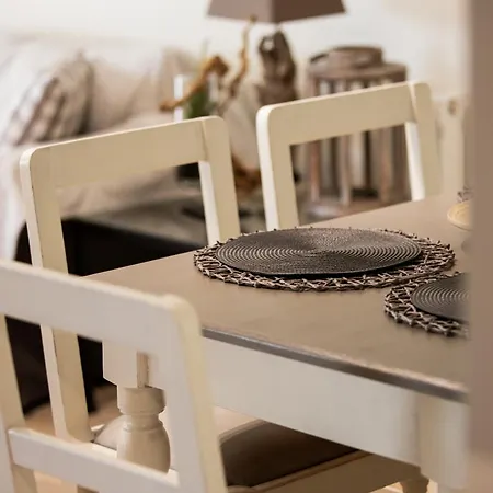 Mareva's House شقة