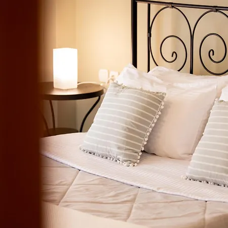 Mareva's House Vromerí