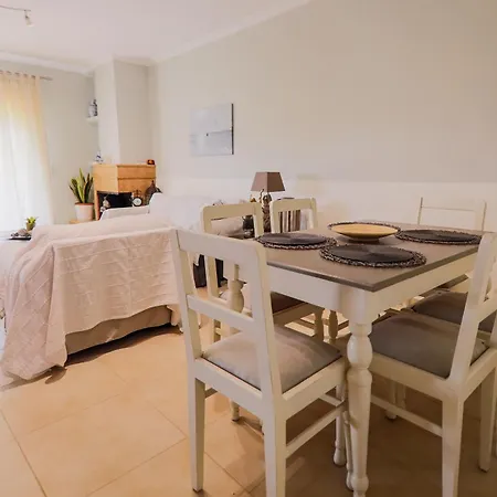 Mareva's House Vromerí